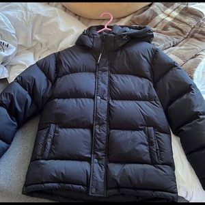 Tna puffer original size S. runs large for me so I am reselling it